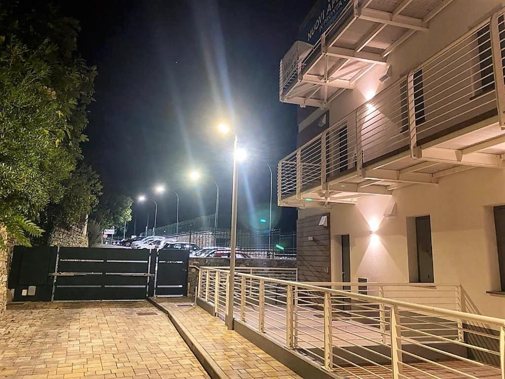 Exclusive With Sea View Apartment